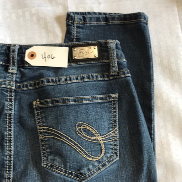 Earl Jeans Size 6 - Picture 5 of 7